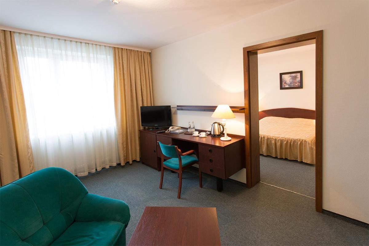 Hotel Ior Poznań Eksteriør billede