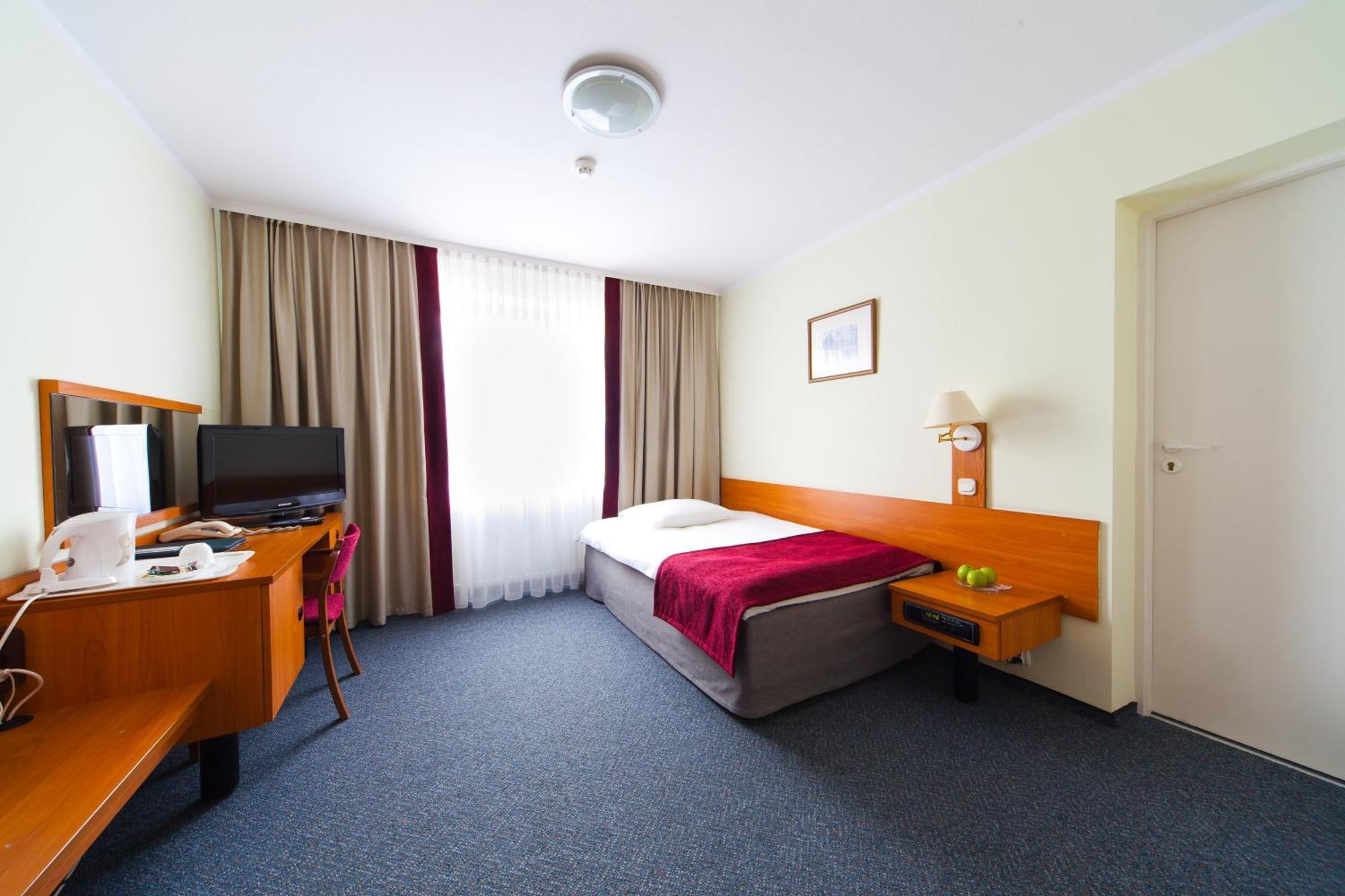 Hotel Ior Poznań Eksteriør billede
