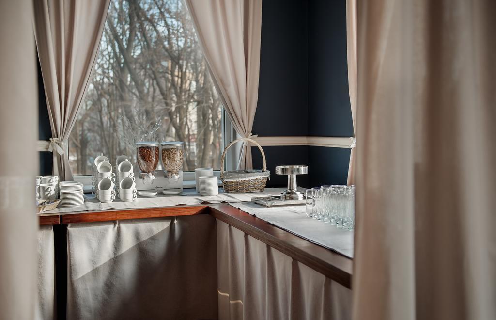 Hotel Ior Poznań Eksteriør billede